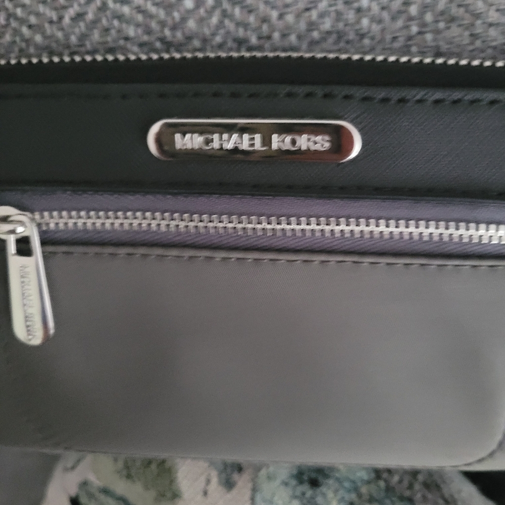 Michael Kors Ziparound Wallet in Black and Gray New W/O Original Tag